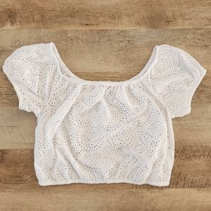 American Eagle White Cropped Eyelet Puff Sleeve Top